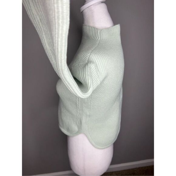 Aritzia Babaton sweater - Picture 3 of 5